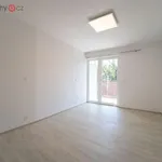 Pronajměte si 3 ložnic/e byt o rozloze 79 m² v Průhonice