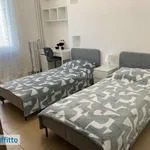 Rent 2 bedroom apartment of 55 m² in Turin