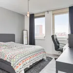 Huur 2 slaapkamer appartement van 75 m² in Hoefstraat Noord