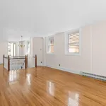 Rent 2 bedroom house in Manhattan