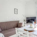 Rent 1 bedroom apartment of 35 m² in Milano