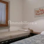 Affitto 5 camera casa di 85 m² in Grosseto