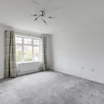 Rent 3 bedroom flat in Ashfield