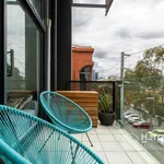 Rent 2 bedroom apartment of 80 m² in Melbourne