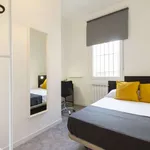 Rent a room of 83 m² in madrid