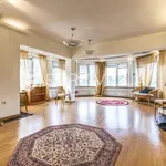 Rent 6 bedroom house of 500 m² in Zagreb