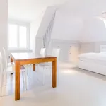 Miete 1 Schlafzimmer wohnung von 646 m² in vienna