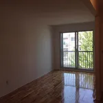 Rent 3 bedroom apartment of 55 m² in Montreal