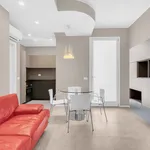 Rent 1 bedroom apartment of 55 m² in Milan