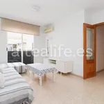 Alquilo 3 dormitorio casa de 95 m² en Arca