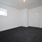 Rent 1 bedroom apartment in Wakefield