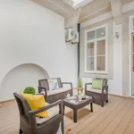 Rent 1 bedroom apartment in Porto