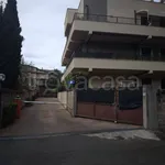 Affitto 4 camera appartamento di 70 m² in Campagnano di Roma