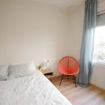 Rent 3 bedroom apartment of 12 m² in Barcelona