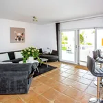 Rent 5 bedroom house of 1100 m² in Marbella