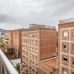 Rent 4 bedroom apartment of 76 m² in Barcelona