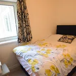 Rent 3 bedroom flat of 96 m² in Bournemouth