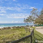 Rent 2 bedroom apartment of 113 m² in Burleigh Heads