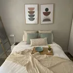 Rent a room of 140 m² in barcelona