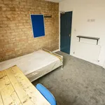 Rent 5 bedroom flat in Birmingham