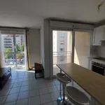 Appartement de 65 m² avec 3 chambre(s) en location à Saint-Étienne