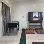 Rent 2 bedroom apartment of 92 m² in Scottsdale