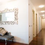 Rent 4 bedroom apartment of 120 m² in Barcelona