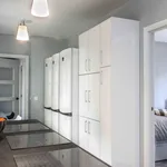 Rent a room in Madrid']