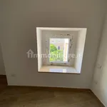 Rent 2 bedroom apartment of 55 m² in Naples