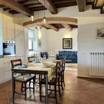 Rent 4 bedroom house of 290 m² in Umbertide