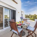 Rent 1 bedroom apartment of 70 m² in Albufeira