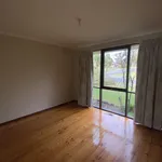 Rent 3 bedroom house in Endeavour Hills