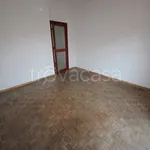 Rent 2 bedroom apartment of 70 m² in Cusano Milanino