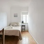 Rent a room in lisbon