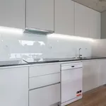 Rent 2 bedroom apartment of 80 m² in porto