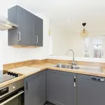 Rent 4 bedroom apartment in East Of England