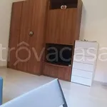 Rent 1 bedroom apartment of 30 m² in Milano