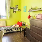 Rent a room of 100 m² in rome