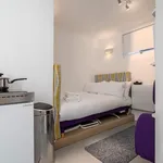 Rent 1 bedroom flat of 151 m² in London