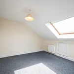 Rent 2 bedroom flat in Hull