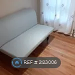 Rent 3 bedroom apartment in Sheffield