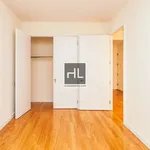 Rent 2 bedroom apartment in Brooklyn