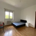 Rent 5 bedroom apartment of 153 m² in Rome