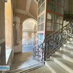 Rent 5 bedroom apartment of 140 m² in Naples