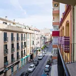 Rent 2 bedroom apartment of 70 m² in Málaga