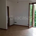 Appartamento in affitto a Trecate viale Conti Cicogna, non arredato/vuoto, balcone, angolo cottura - TrovaCasa