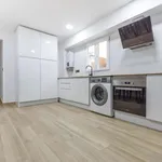 Rent a room of 170 m² in valencia