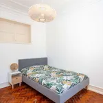 Rent a room in lisbon