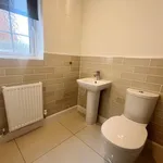 Rent 4 bedroom flat in West Midlands