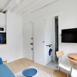 Appartement de 14 m² avec 1 chambre(s) en location à Paris